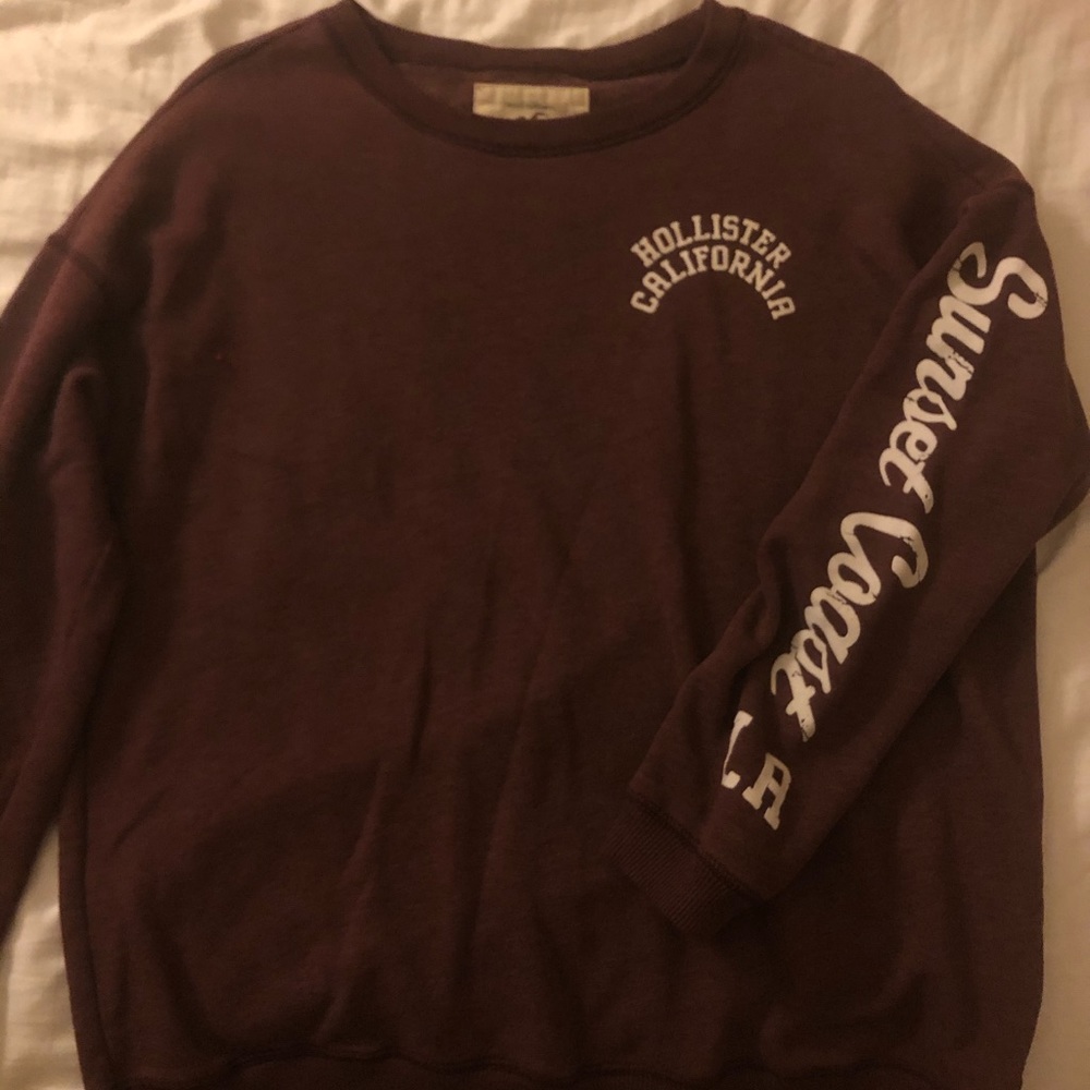 burgundy hollister oversized sweater